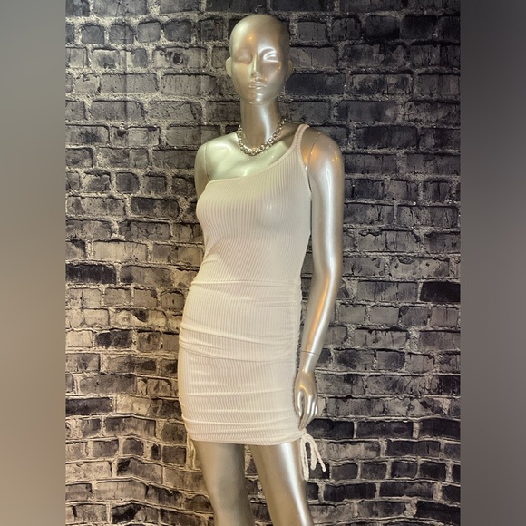 White Ribbed 1 Shoulder Summer Mini Bodycon Dress - Picture 7 of 8